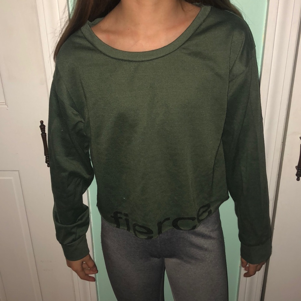 Army green long sleeve tee